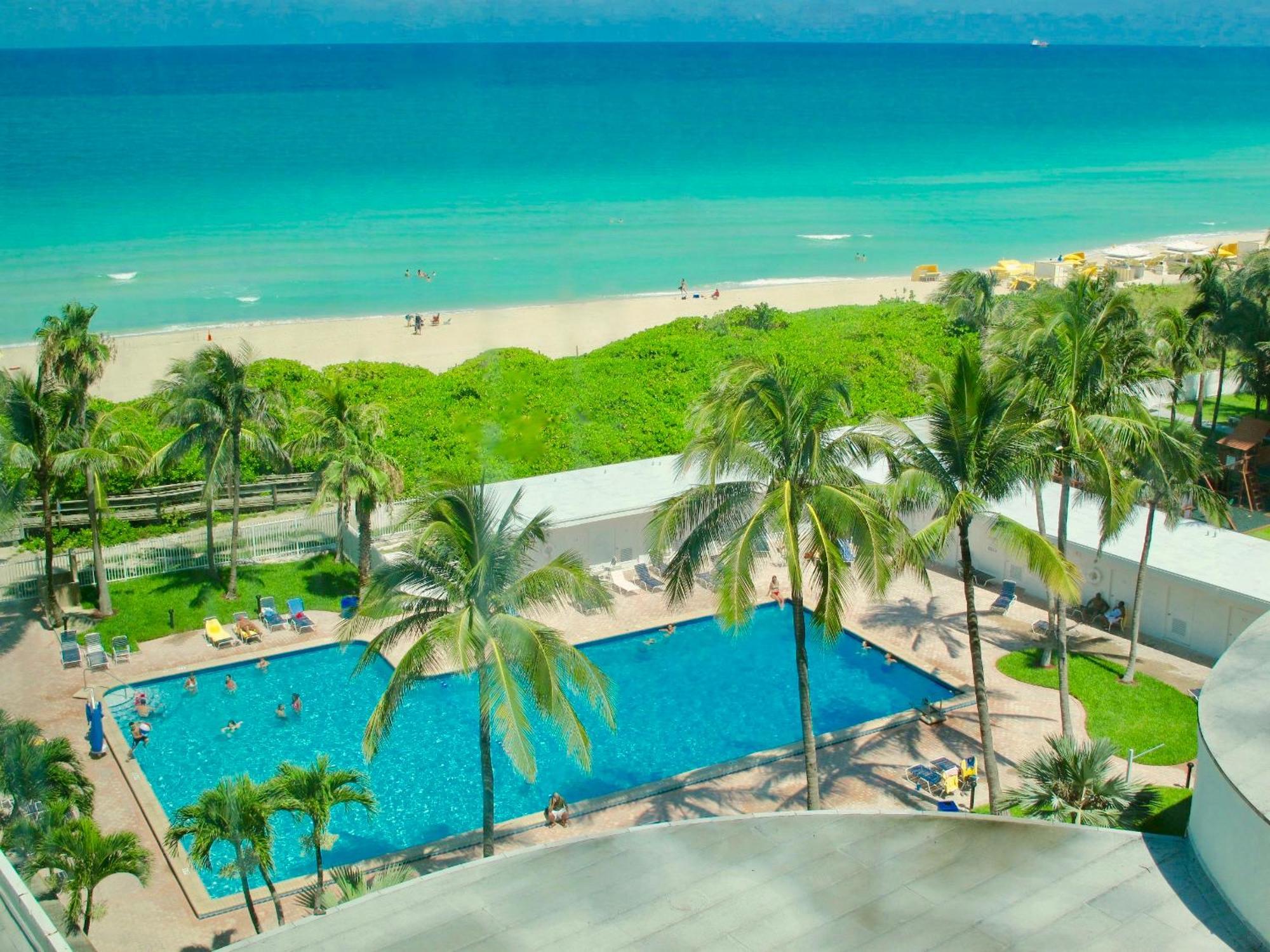 מיאמי ביץ' Directly On The Beach With Pool & Parking מראה חיצוני תמונה